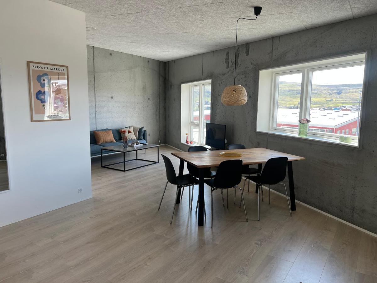 New 2 Bedroom Apt - Ocean And Mountain View トースハウン エクステリア 写真